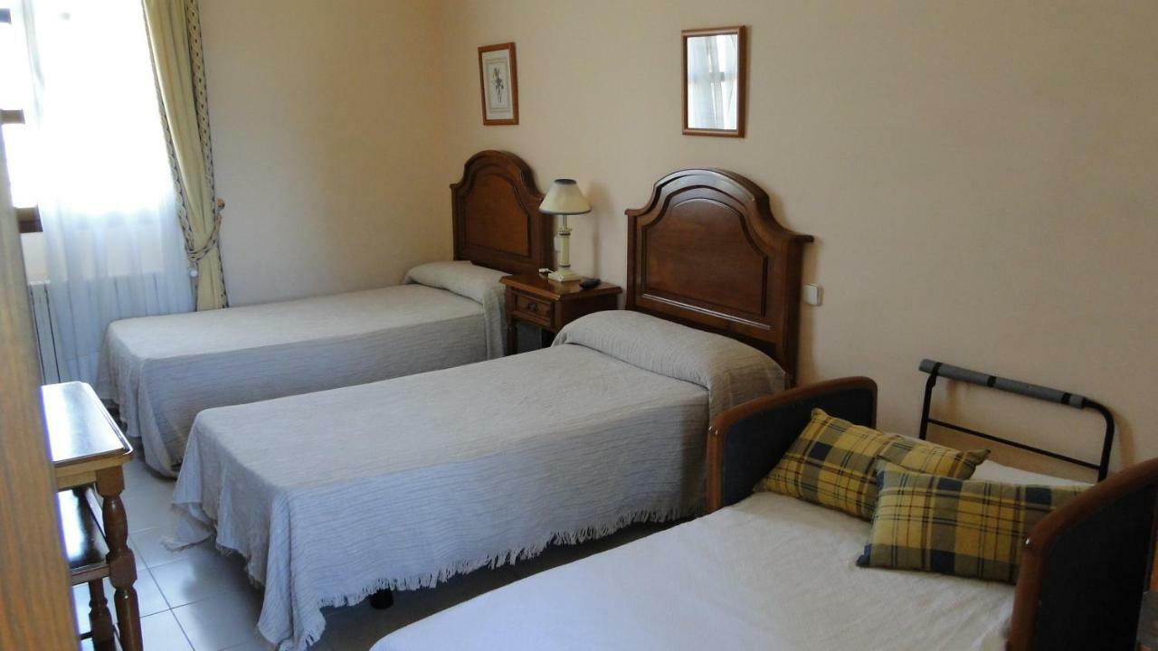Hostal Las Paneras Ávila Zewnętrze zdjęcie