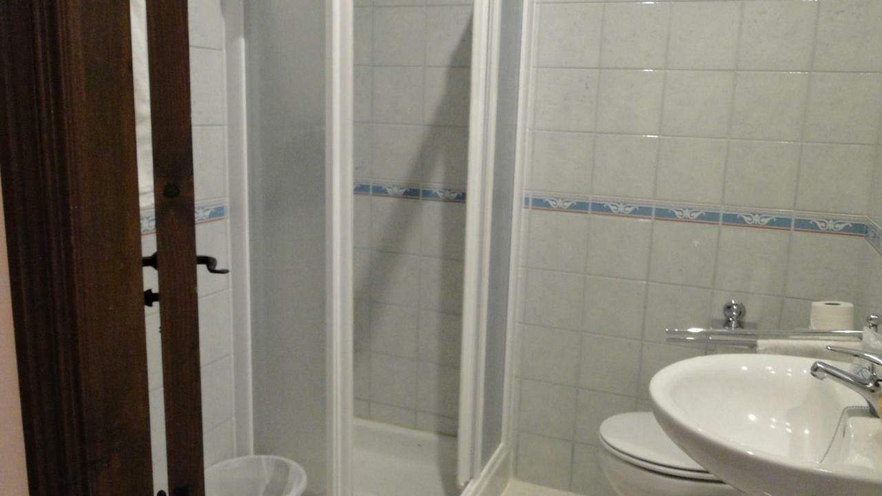 Hostal Las Paneras Ávila Zewnętrze zdjęcie
